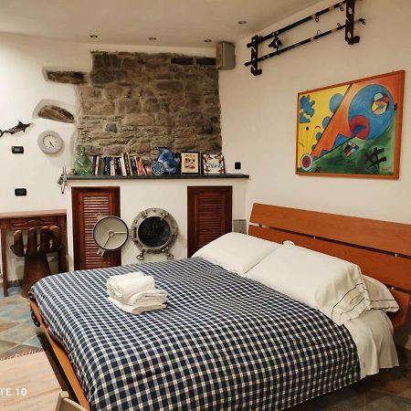 Апартаменты La Casina Della Tagia Манарола Экстерьер фото